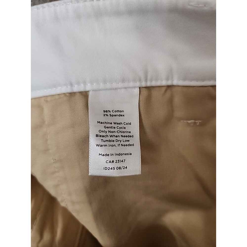Talbots Perfect Crop Pants Womens 6 Petite White Slim Leg Stretch NEW - Picture 8 of 9